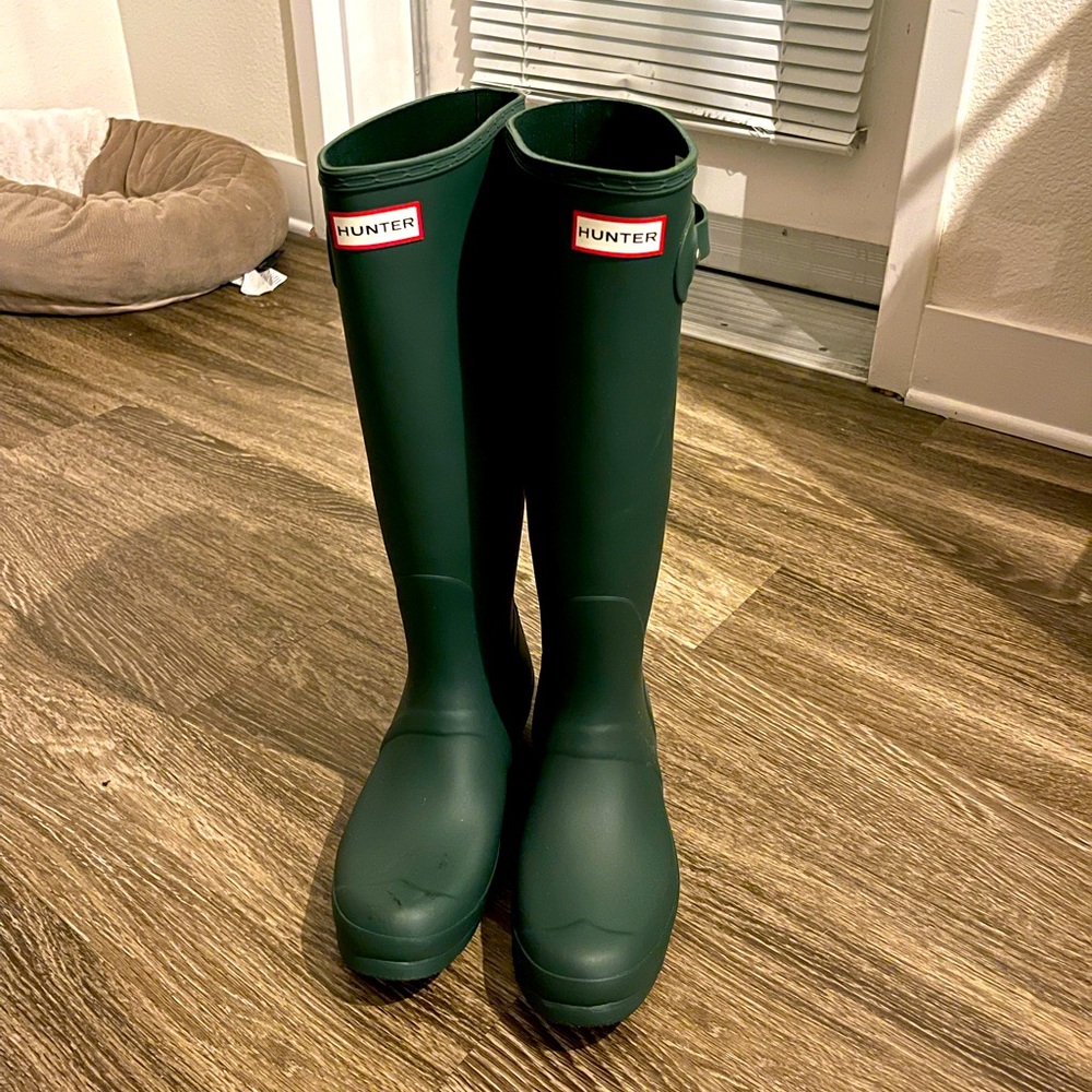Brand New Forest Green Hunter Rainboots